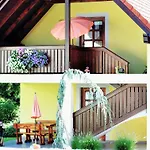 Karin Am Seggauberg アパート *