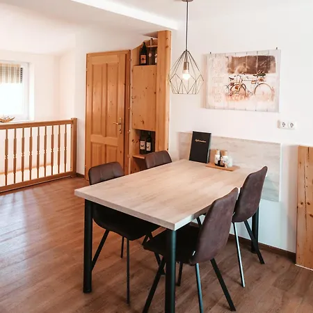 Apartmán Karin Am Seggauberg *