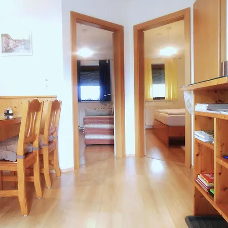 Karin Am Seggauberg * Лейбниц