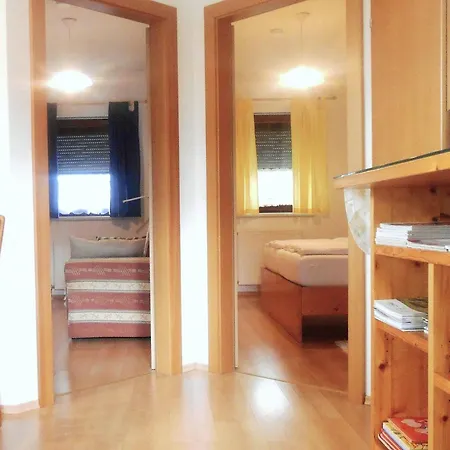 Апартаменты Karin Am Seggauberg