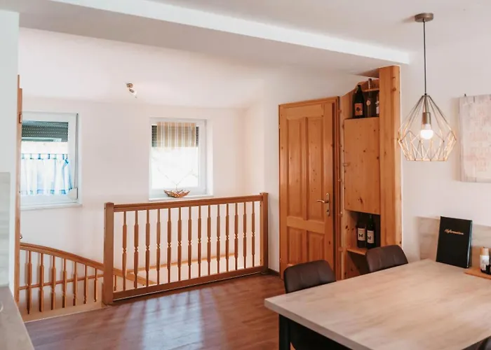 Daire Karin Am Seggauberg