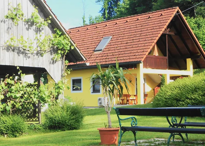 Karin Am Seggauberg * Leibnitz